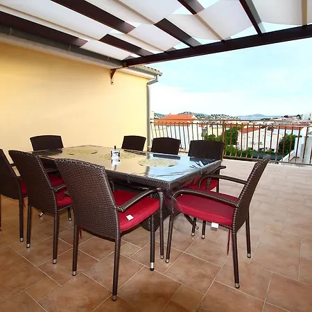 Apartment Perkov Tribunj (Sibenik-Knin)